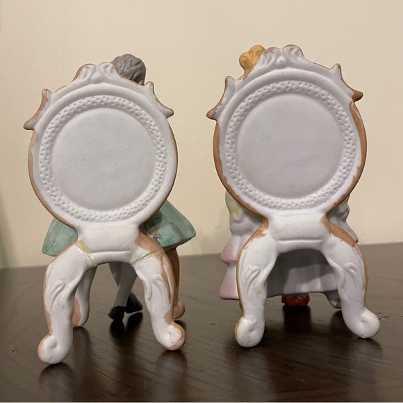 Vintage Andrea S Man with Mandolin & Woman With Flower in Chairs Figurines - Picture 2 of 8
